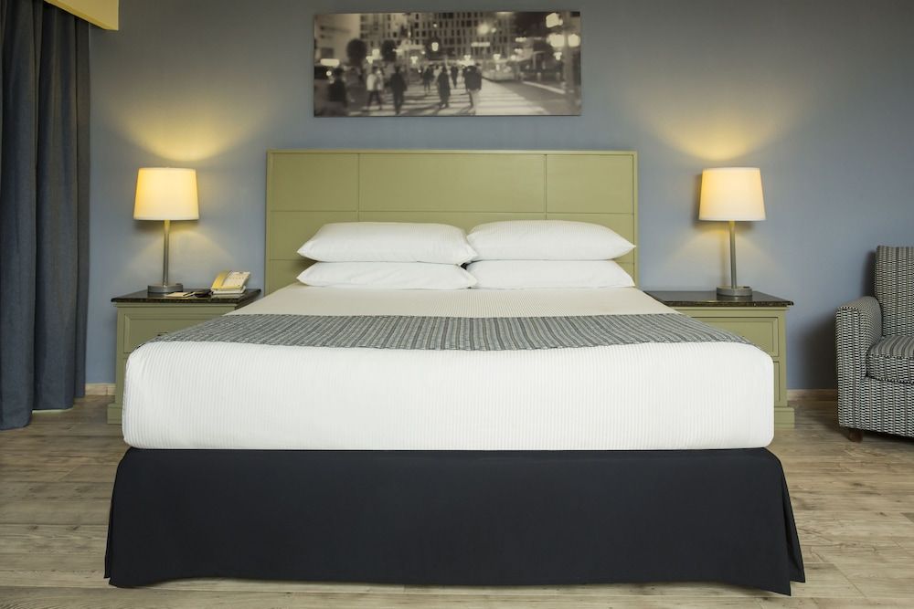 Krystal Urban Ciudad Juárez by US Consulate Standard Room, 1 King Bed