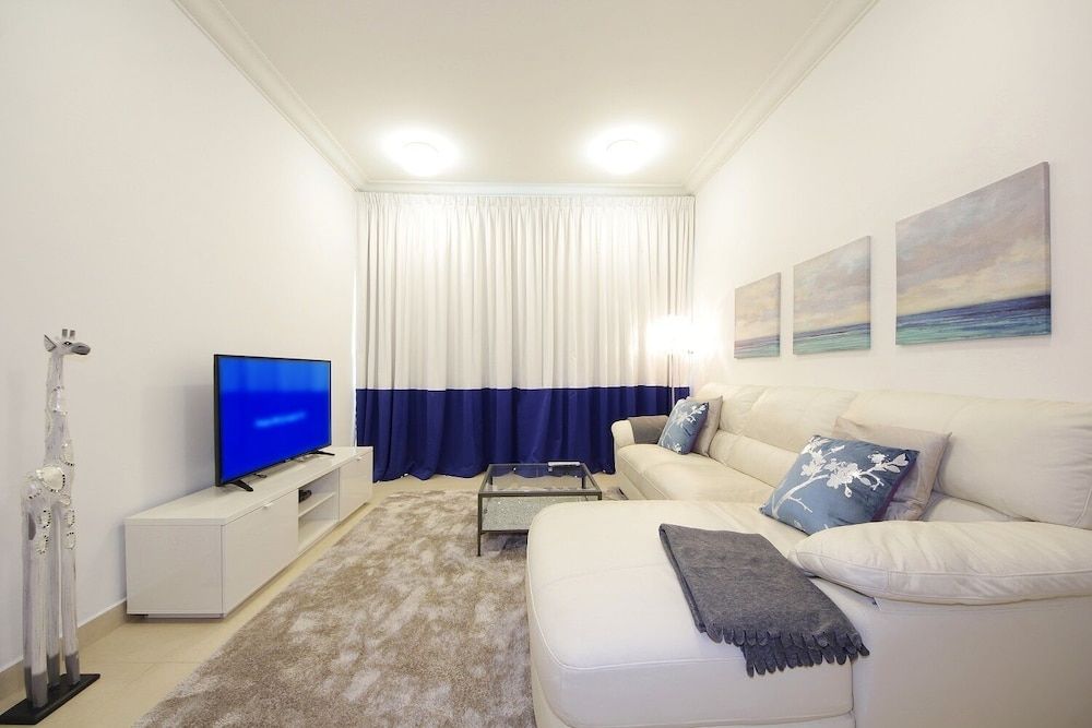 New Arabian Holiday Homes - 8 Boulevard