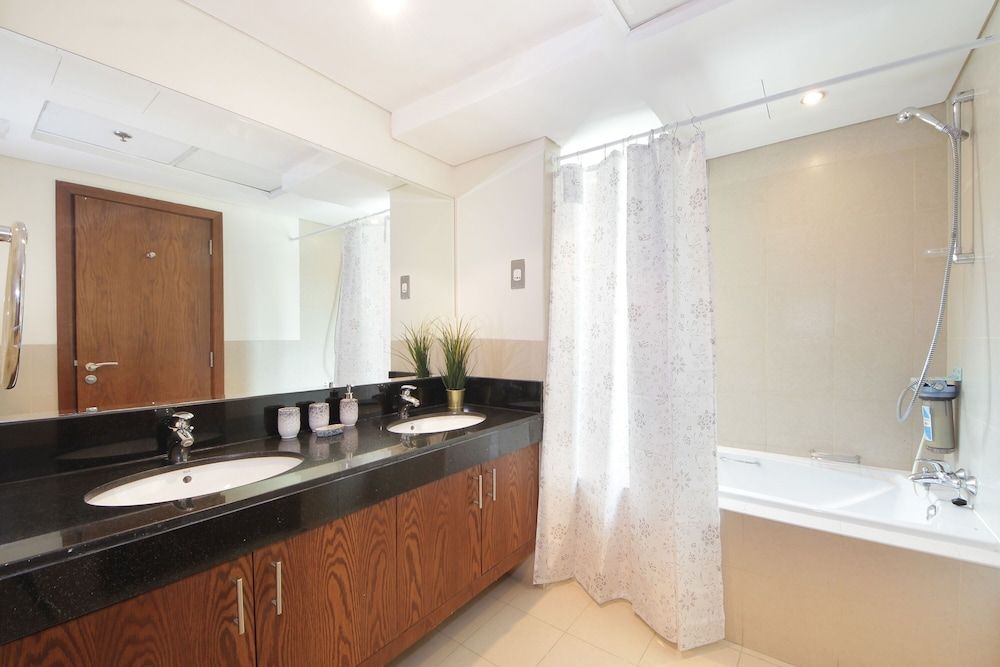 New Arabian Holiday Homes - 8 Boulevard