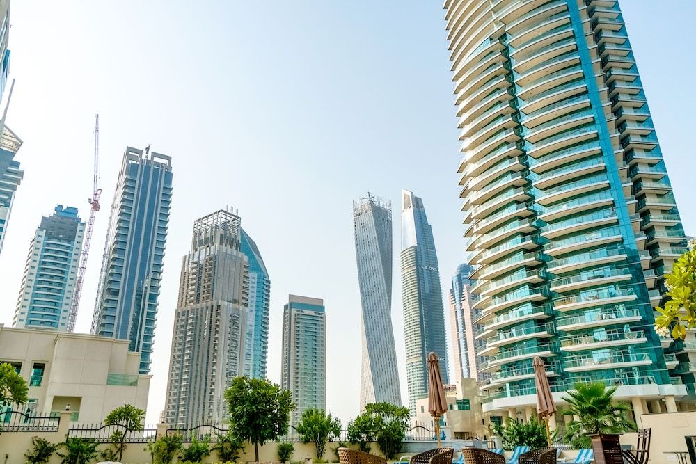 undefined 2 Bedroom Apartment Marina 4