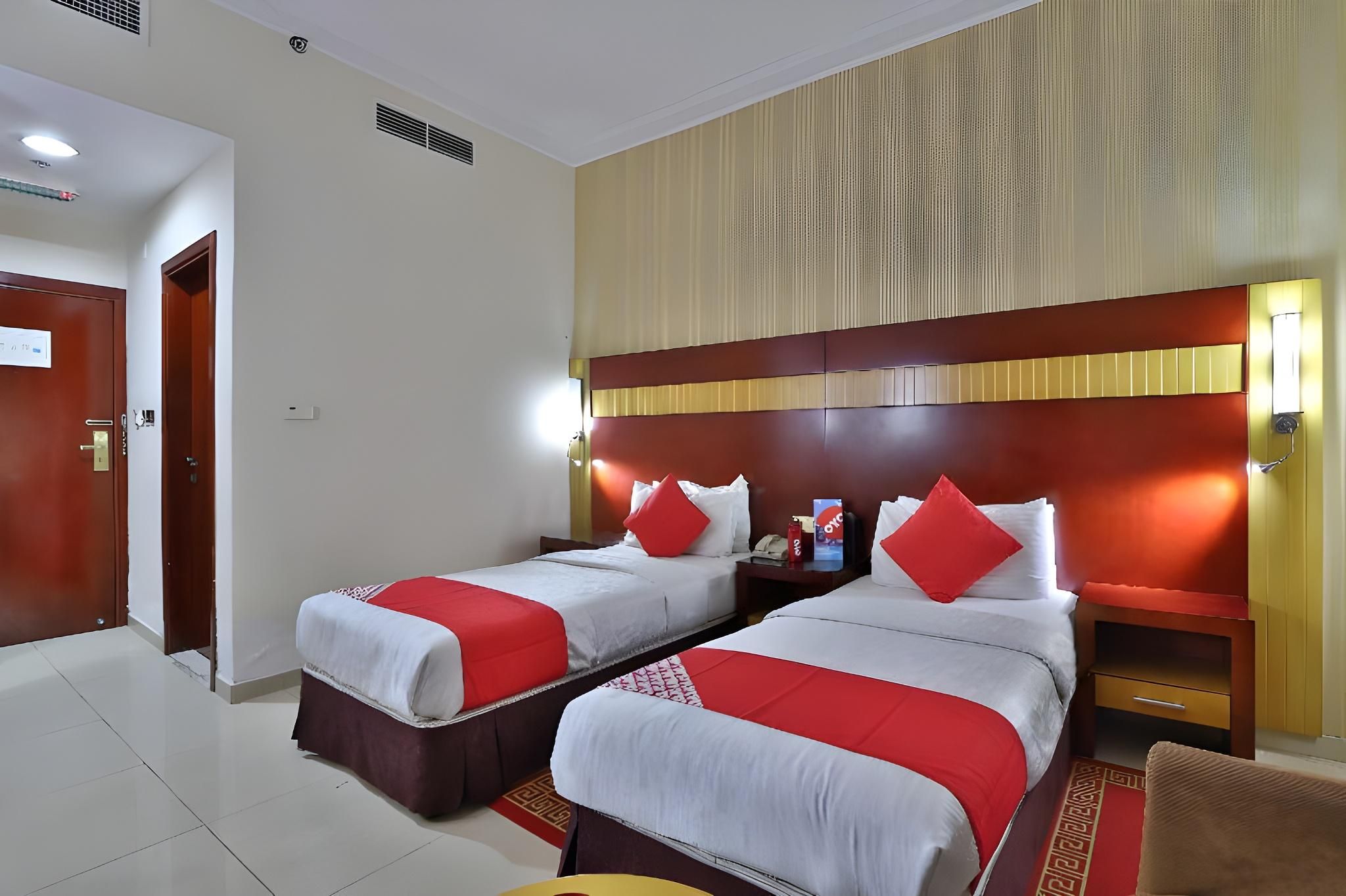 Palette Phoenix Hotel
