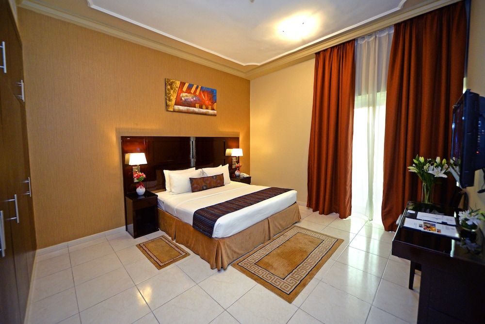 Emirates Stars Hotel Apartments Dubai Deluxe Double Room 8