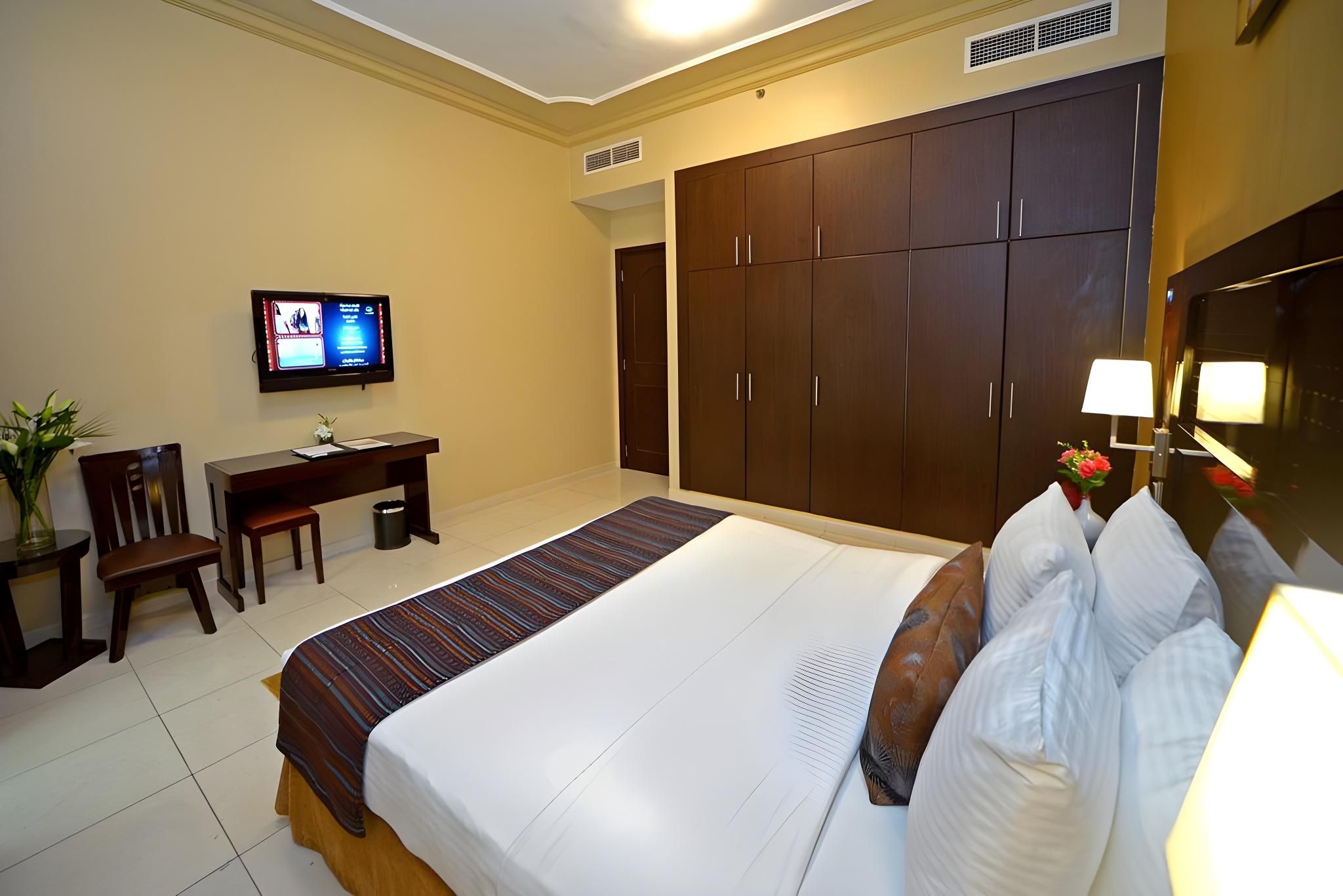 Emirates Stars Hotel Apartments Dubai Deluxe Suite