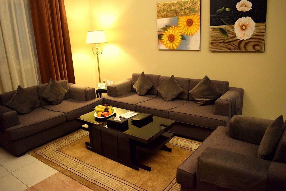 Emirates Stars Hotel Apartments Dubai Deluxe Double Room 26