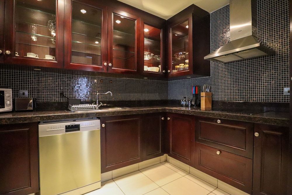 undefined HiGuests - Reehan 1 9