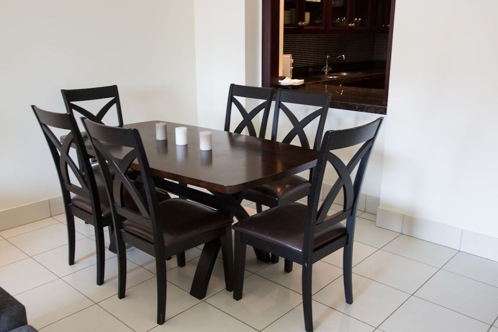 undefined HiGuests - Reehan 1 5