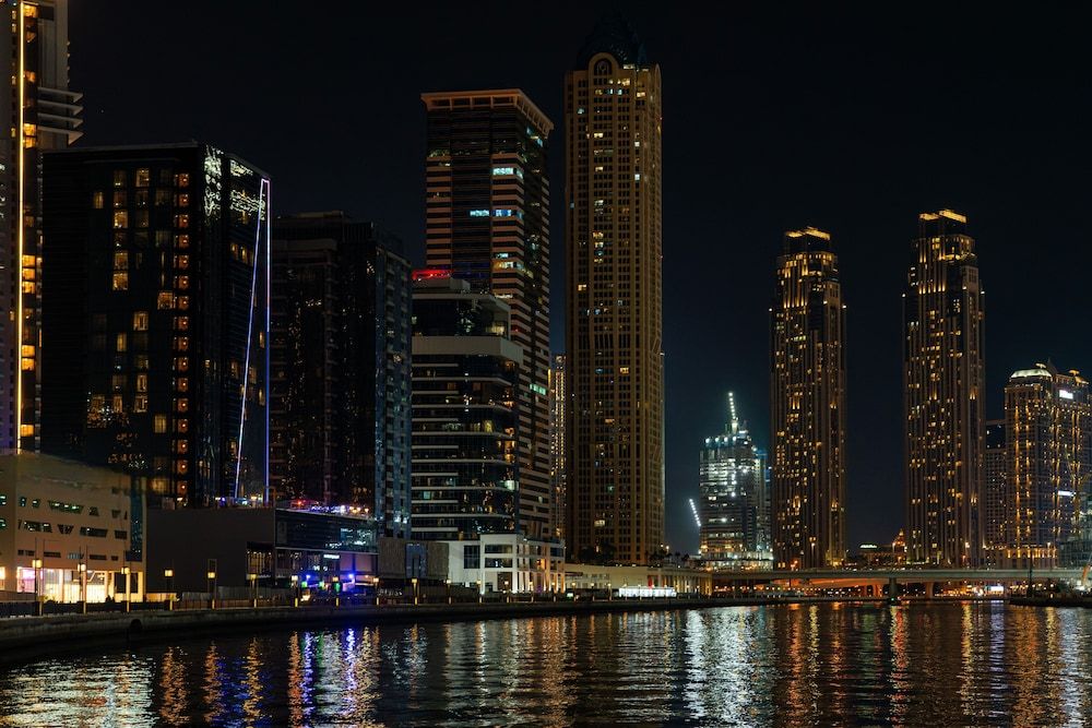 undefined Canal Central Hotel 9