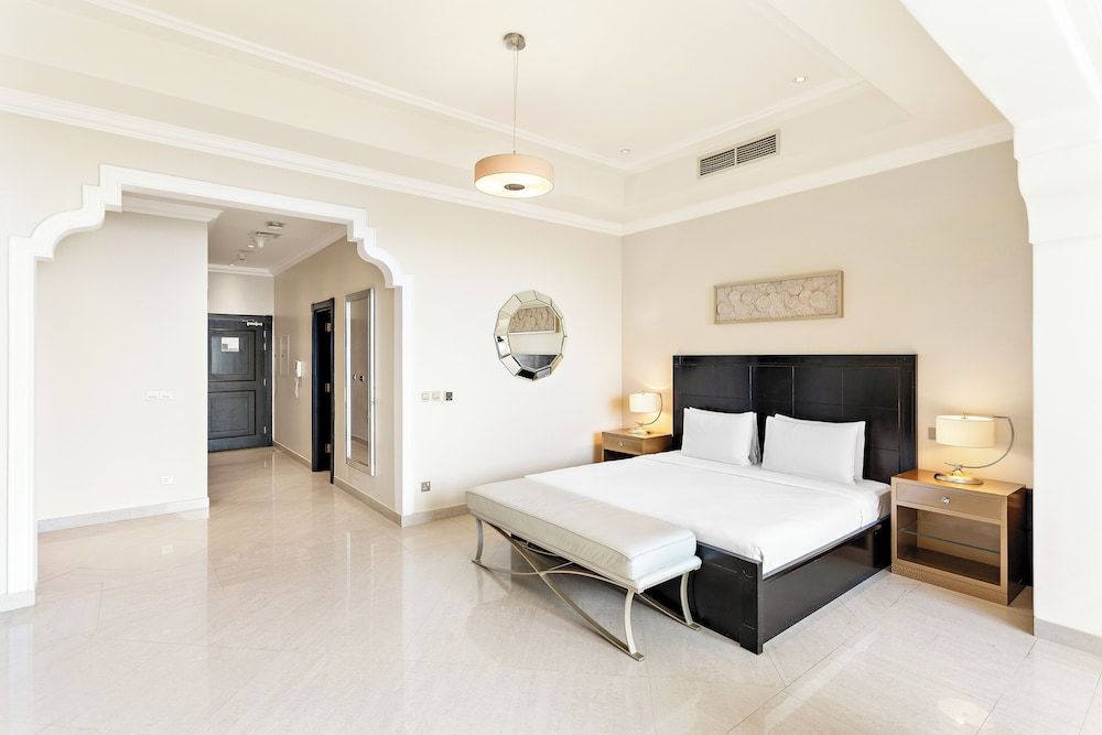 Deluxe Room, 1 King Bed