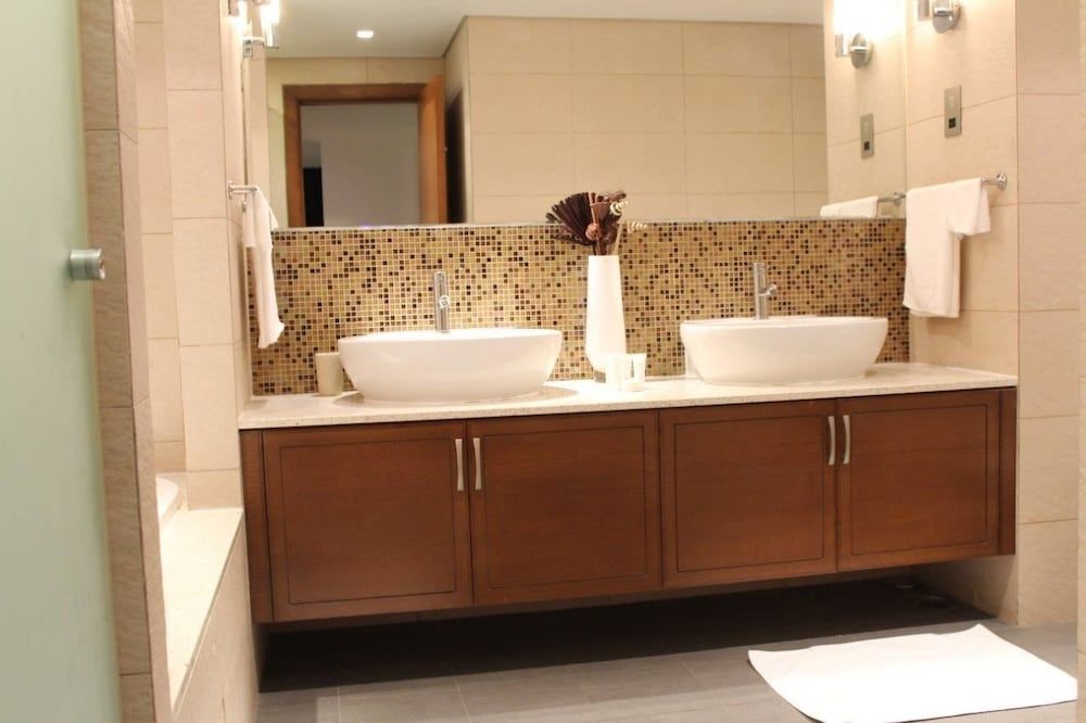 undefined Yanjoon Holiday Homes - Marina Residence 8