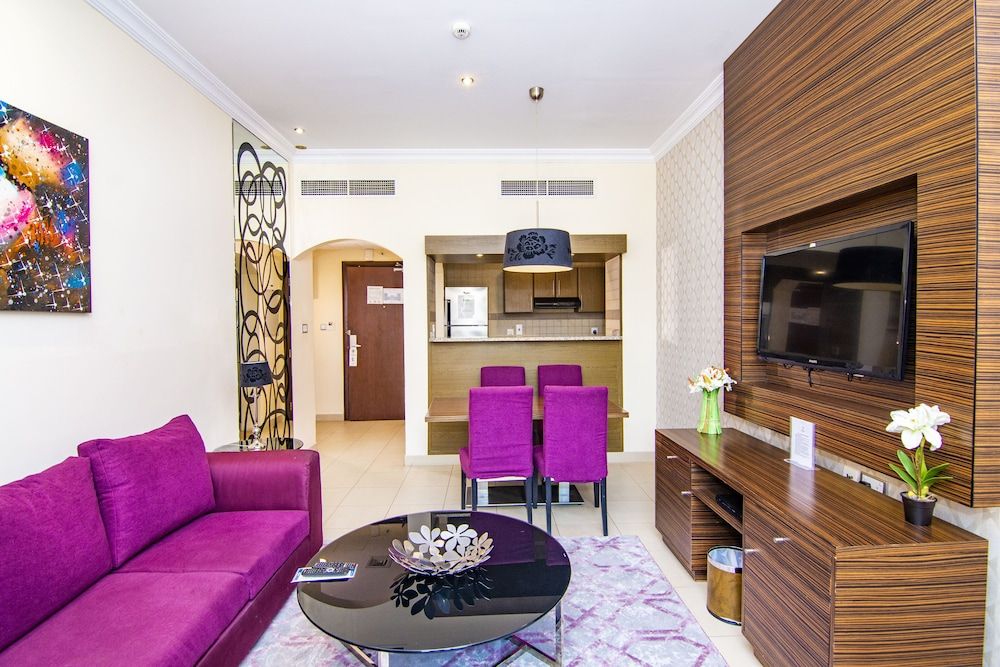 Mughal Suites Deluxe One-Bedroom Apartment 4