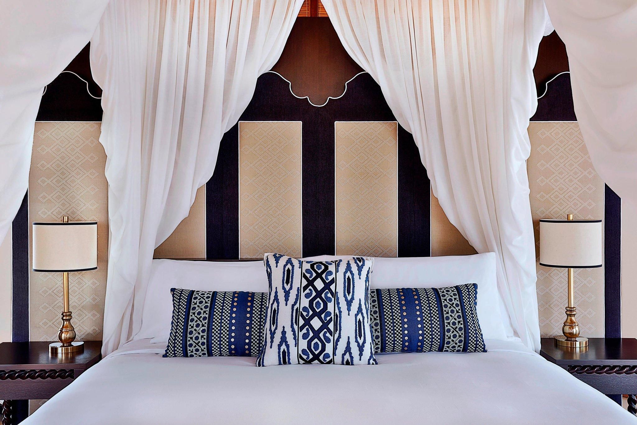 Al Bahar Tented Villa, 1 Bedroom Villa, 1 King, Sofa bed, Beach front access, Pool cabana