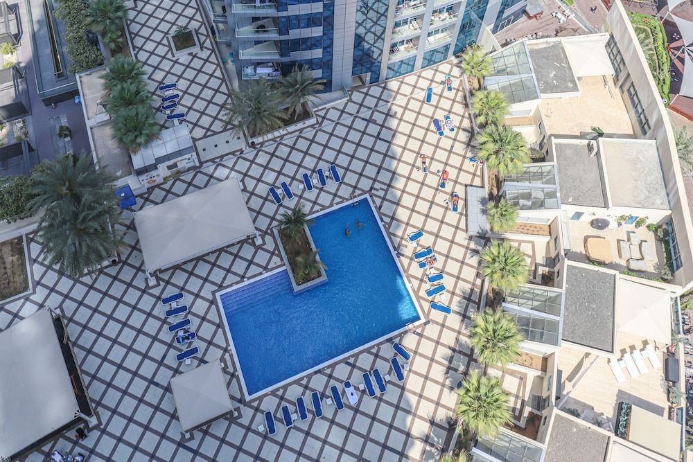 undefined HiGuests - Bay Central West 5