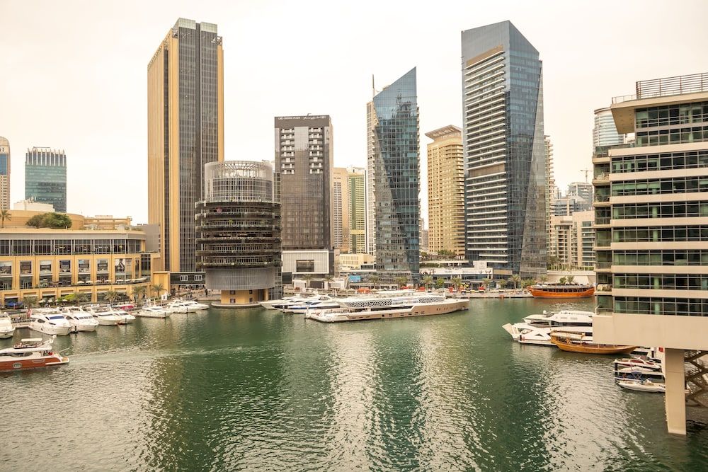 undefined HiGuests - Bay Central West