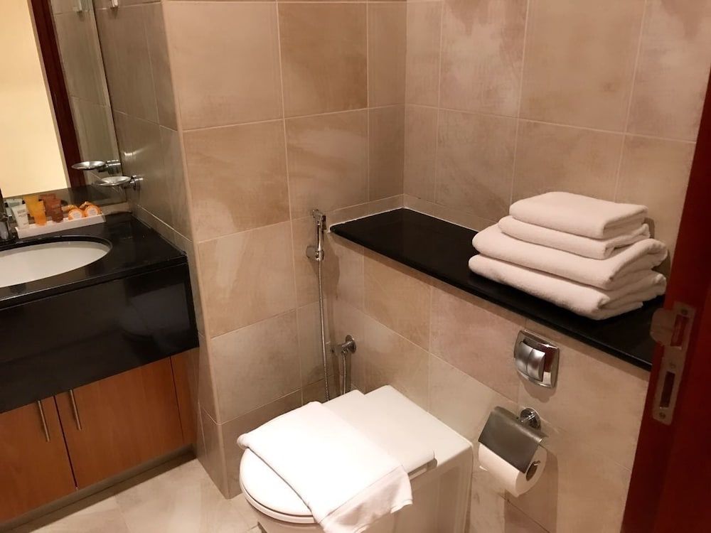 undefined Yanjoon Holiday Homes - Marina Heights 3