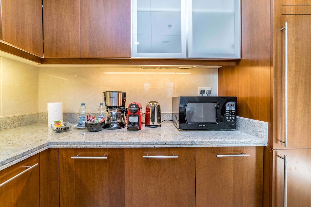 undefined Yanjoon Holiday Homes - Standpoint Tower 2