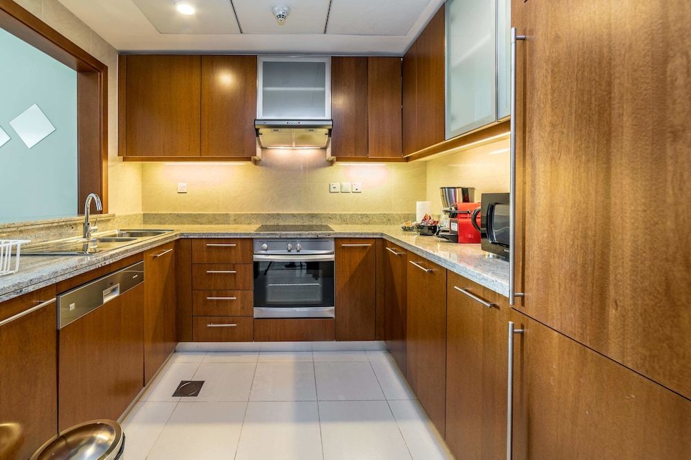 undefined Yanjoon Holiday Homes - Standpoint Tower 9