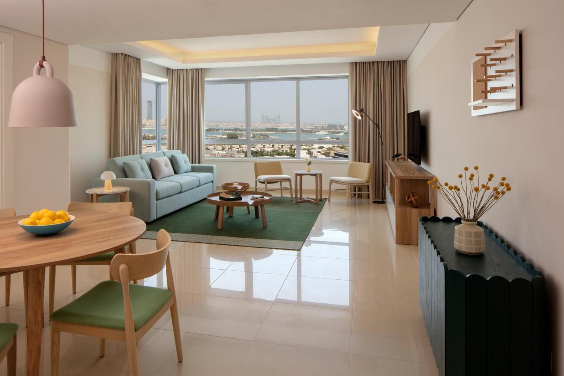 1 King 1 Bedroom Suite Sea View