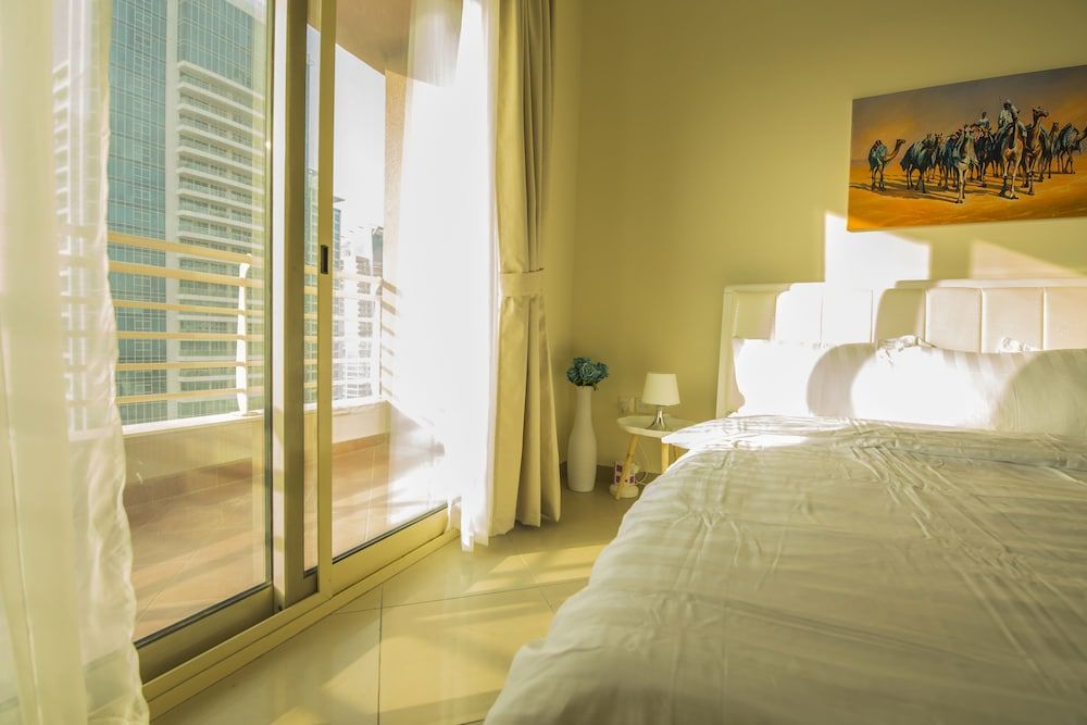 undefined Deluxe Apartment with Lake View 8