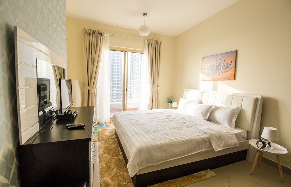 undefined Deluxe Apartment with Lake View 10