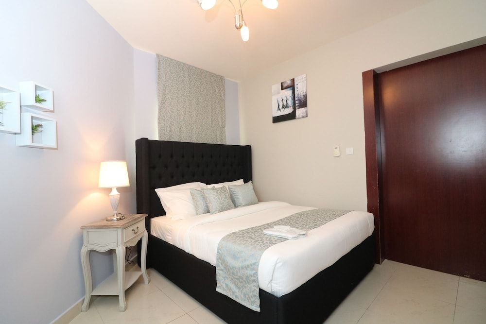 Piks Key - Dubai Gate 1 Apartment, 2 Bedrooms 4