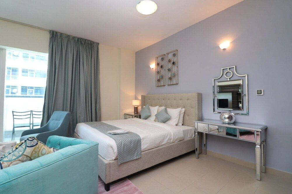 undefined Piks Key - Cricket Tower Sports City 7