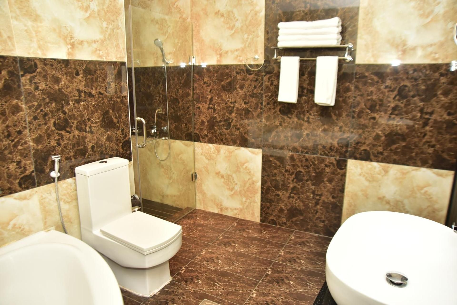 1-Bedroom Waterfall View Suite