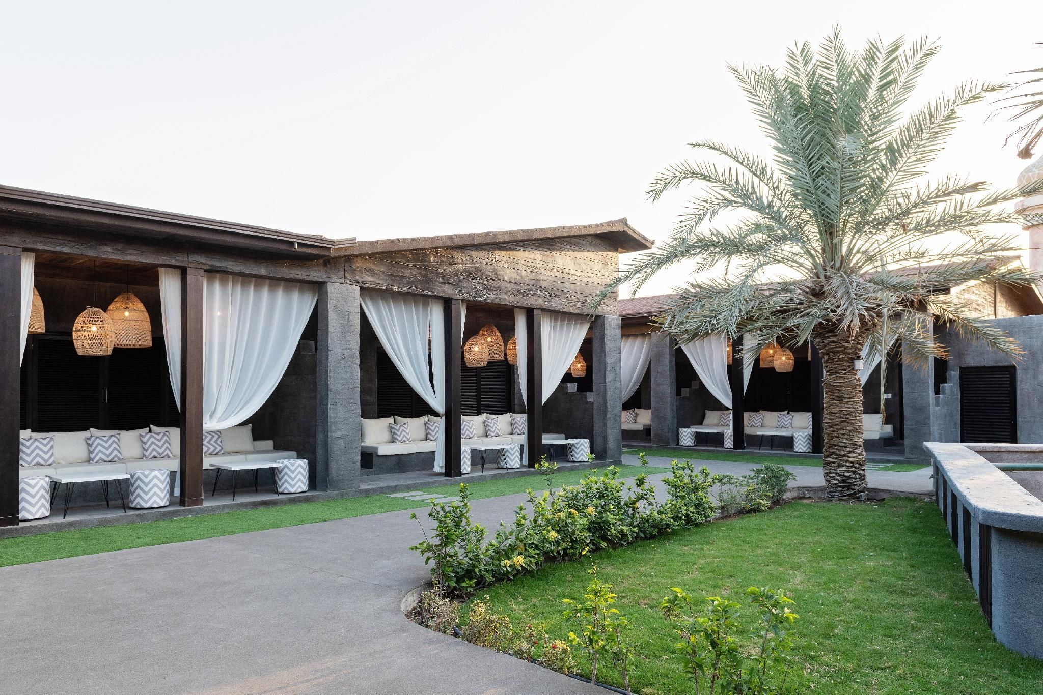 Emirates Park Resort
