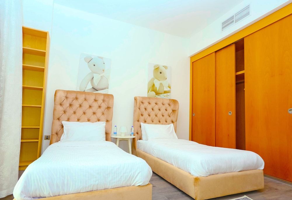 Yanjoon Holiday Homes - Palma Residence