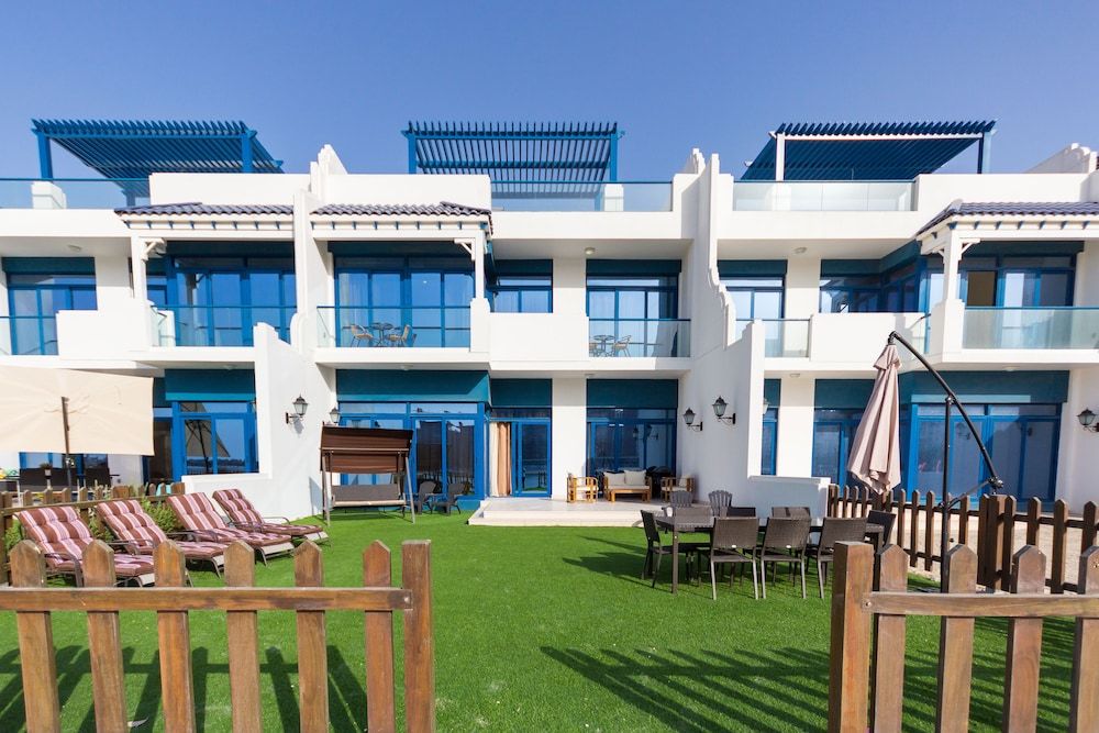 undefined Yanjoon Holiday Homes - Palma Residence 4