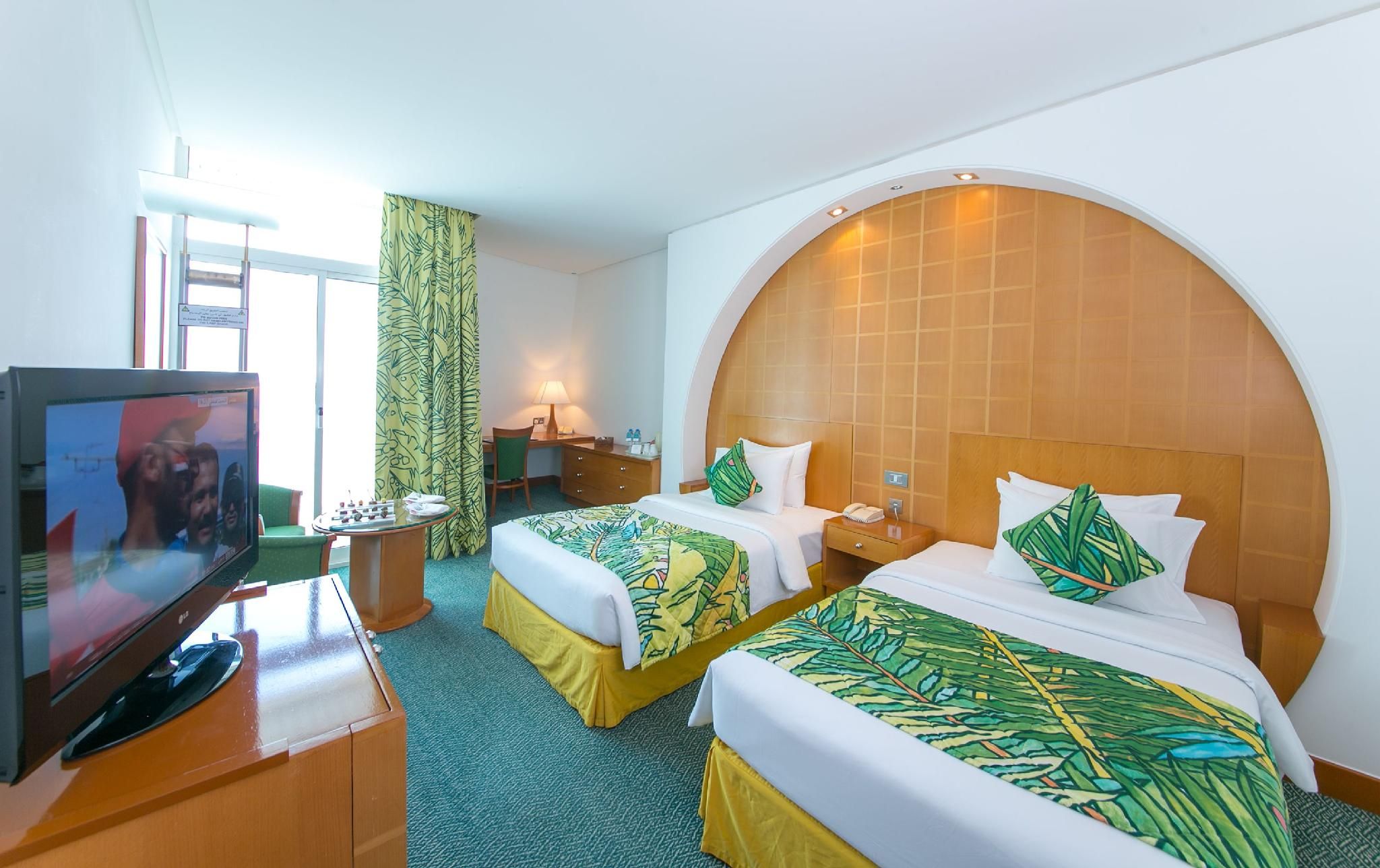 Oryx Grand Jebel Hafeet Deluxe Room with 2 Single Beds