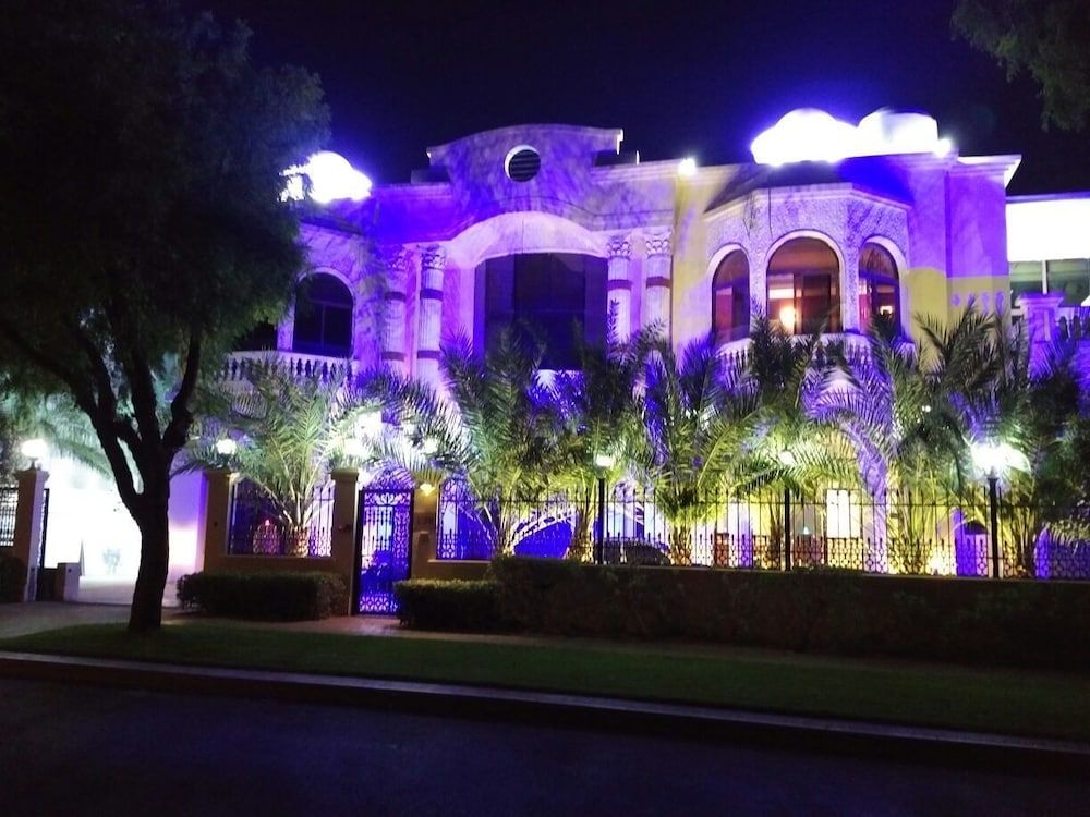 undefined Emirates Hills Lake View Villa 10