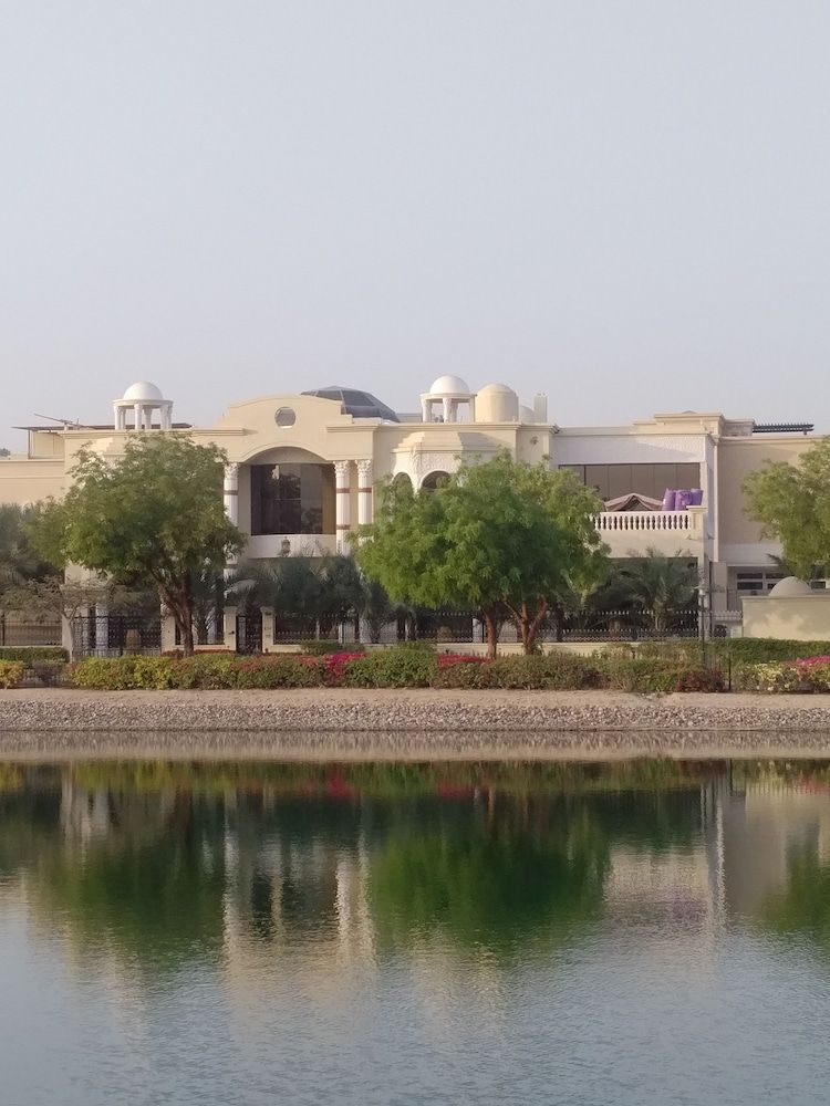 undefined Emirates Hills Lake View Villa 2