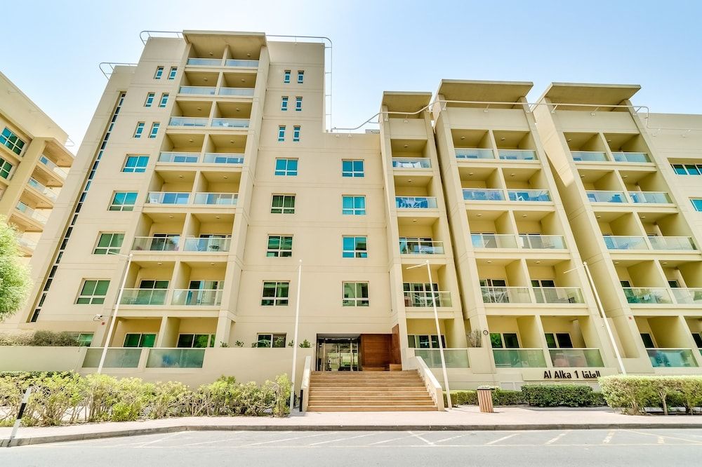 undefined 1 Bedroom Apartment Greens 4