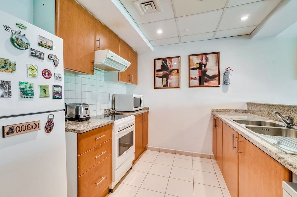 1 Bedroom Apartment Greens Comfort Apartment, 1 Queen Bed, Garden Area 10