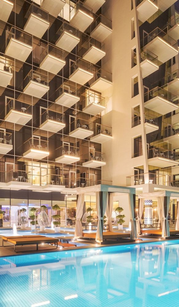 undefined Royal Central Hotel and Resort – The Palm 6