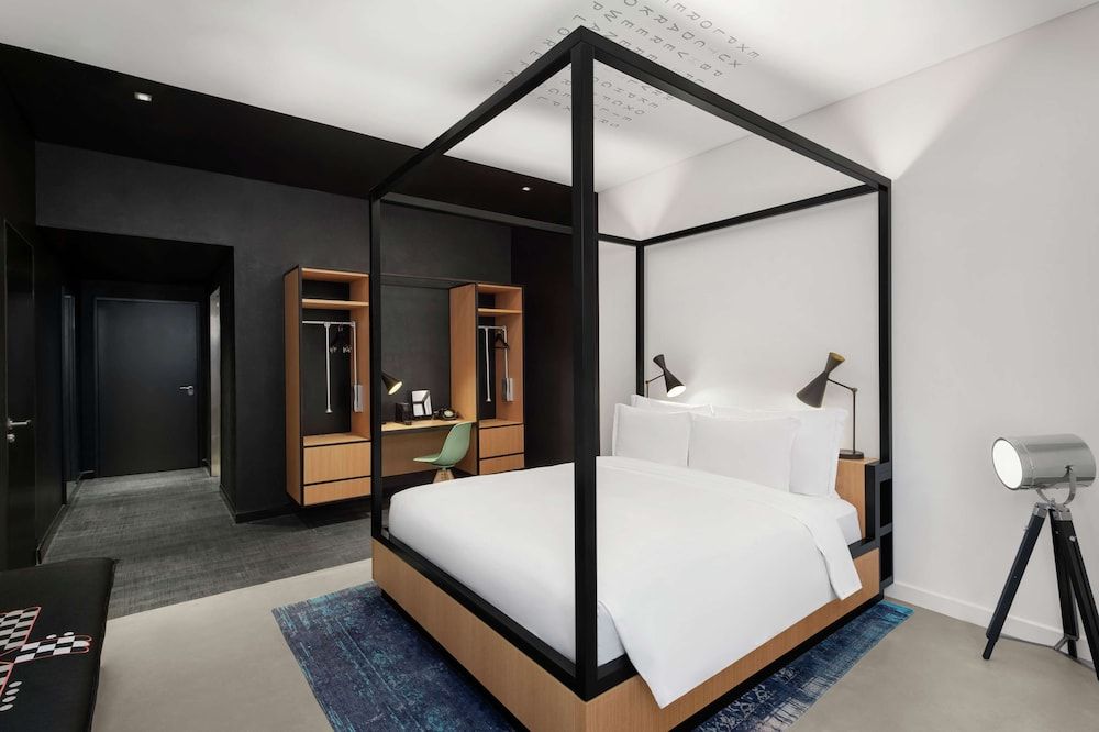 Canopy by Hilton Dubai Al Seef Standard Room, 1 King Bed, Accessible