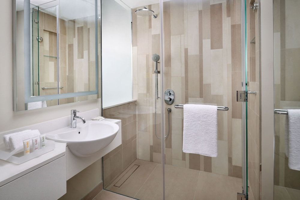 undefined Holiday Inn & Suites Dubai Festival City by IHG 10