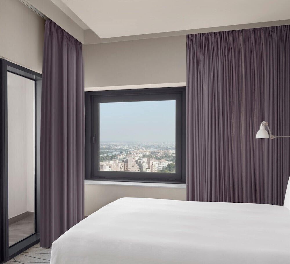 undefined Holiday Inn & Suites Dubai Festival City by IHG 9