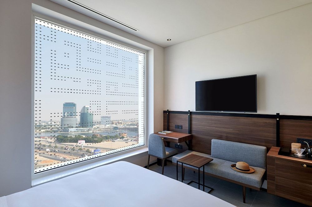 FORM Hotel Al Jaddaf, Dubai, a Member of Design Hotels Room, 1 Queen Bed, Non Smoking, City View (Cozy Room) 17
