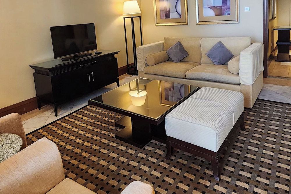 undefined Sheraton Khalidiya Hotel