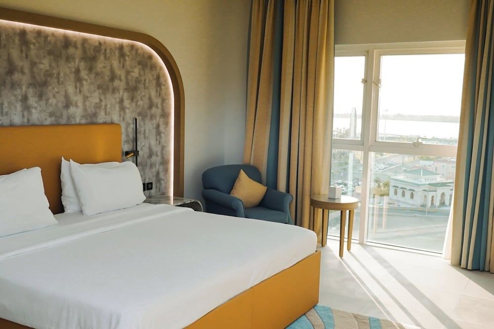 Deluxe Executive Suite City View