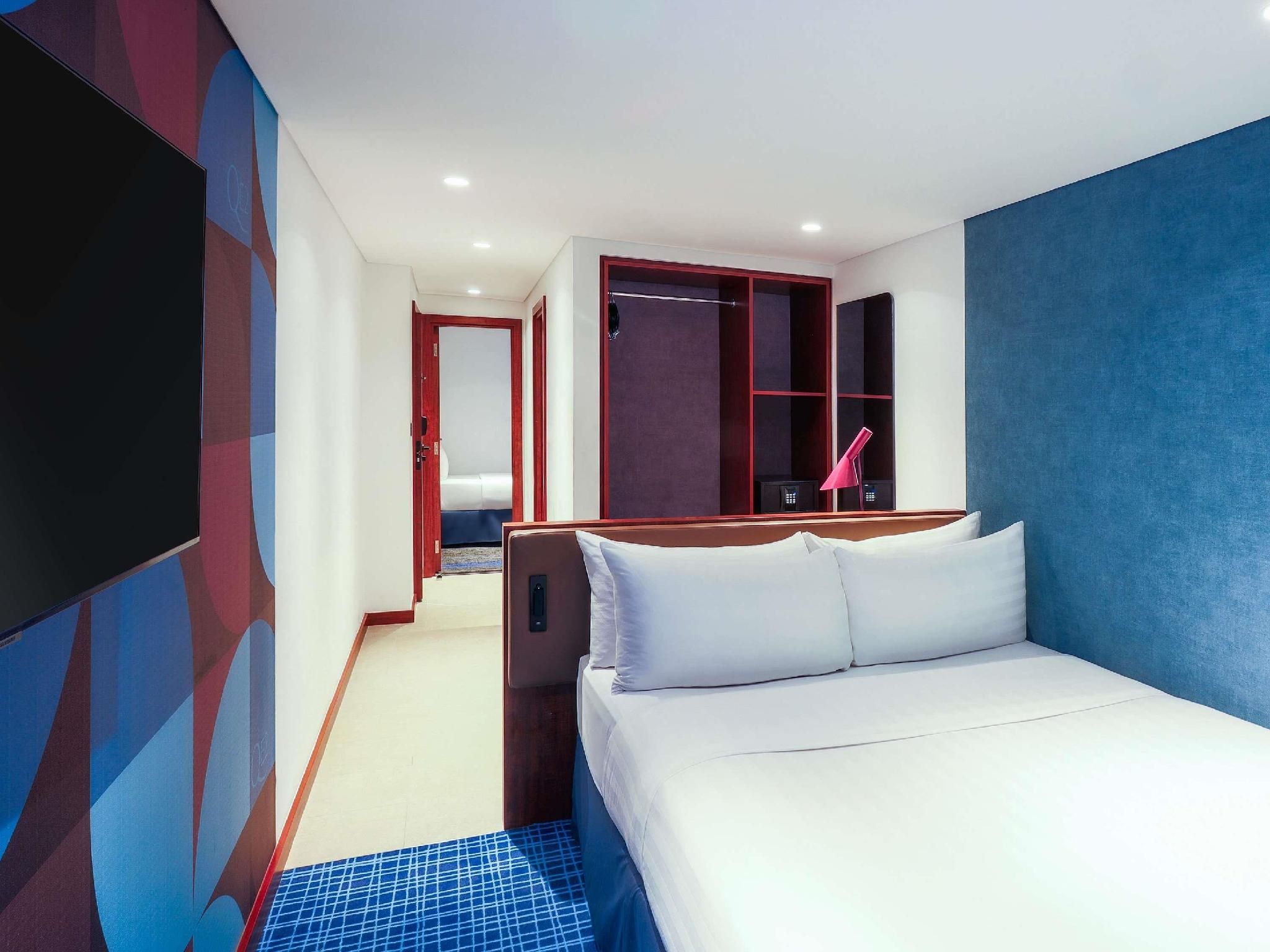 undefined Queen Elizabeth 2 Hotel by Accor 2