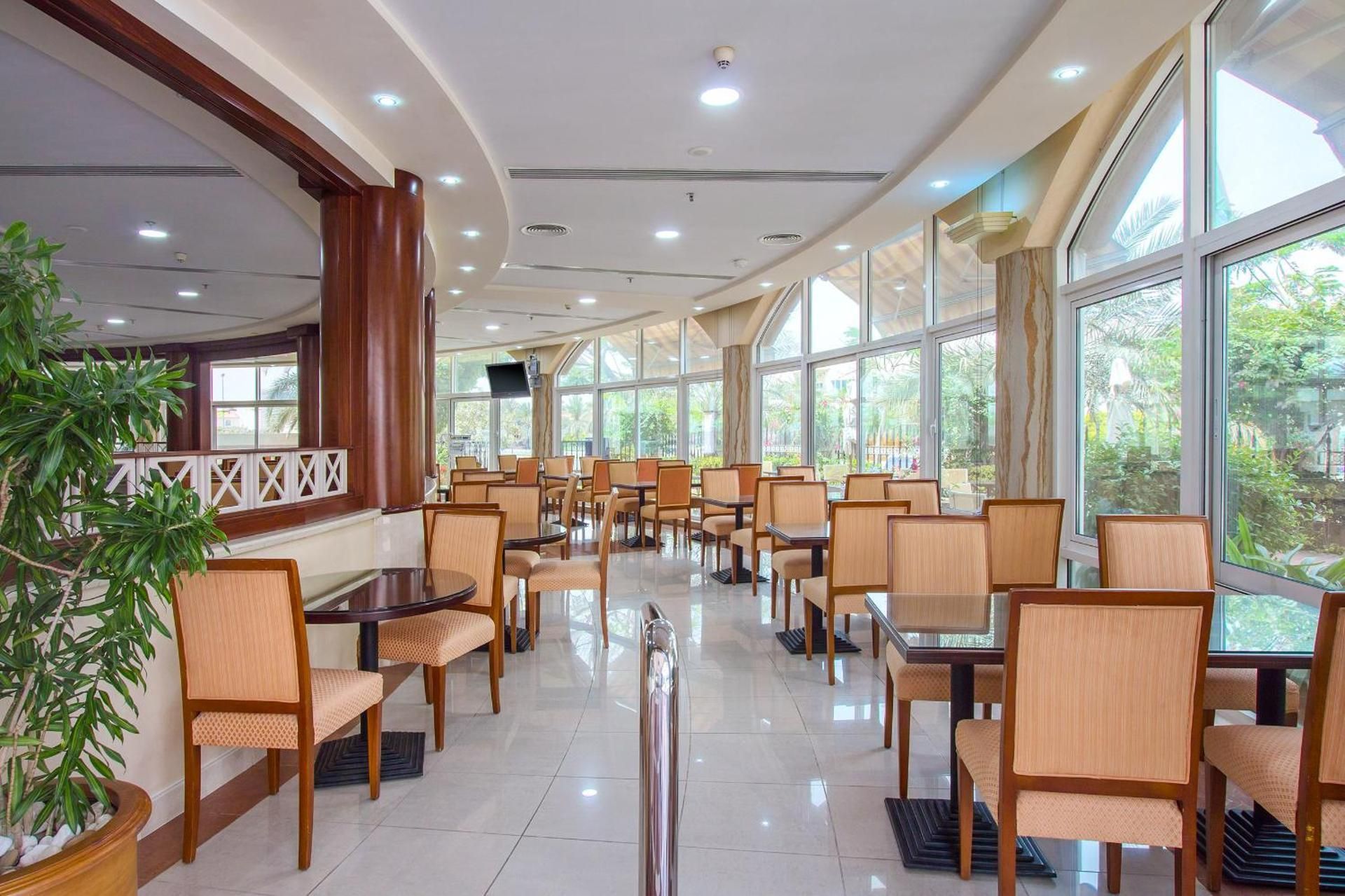 undefined Sharjah Premiere 8