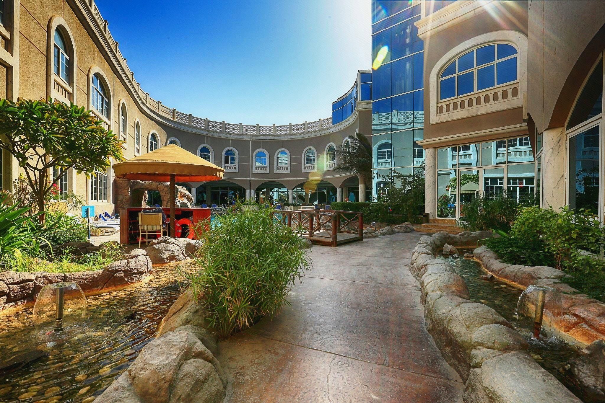 undefined Sharjah Premiere 2