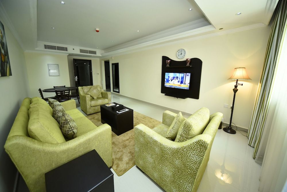 Alain Hotel Ajman Deluxe Double Room 37