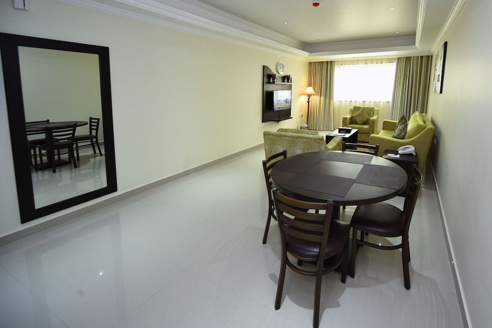 Alain Hotel Ajman Deluxe Double Room 25