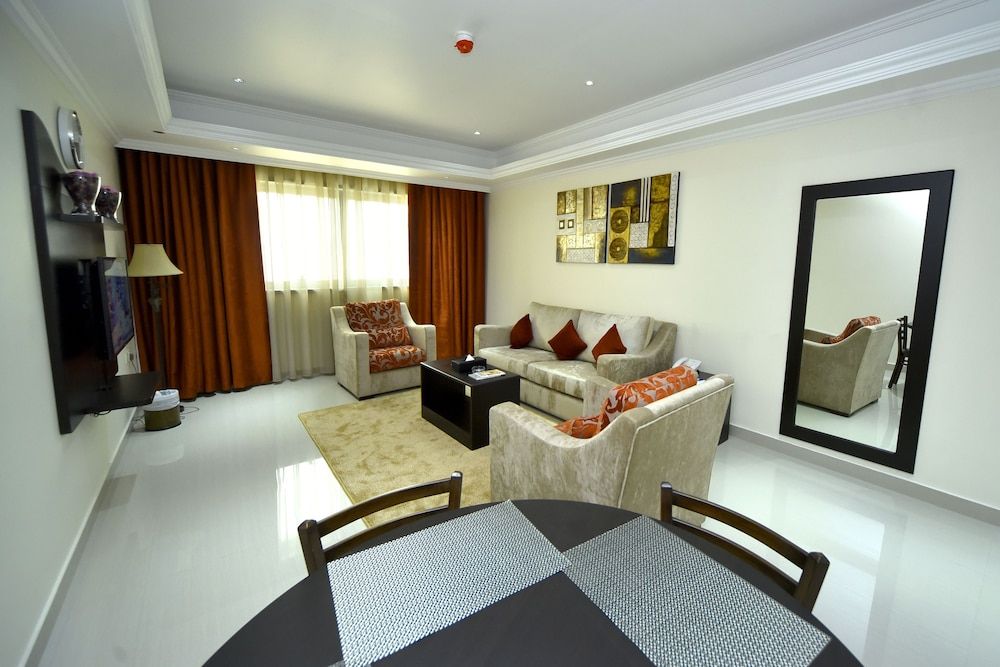 Alain Hotel Ajman Deluxe Double Room 22