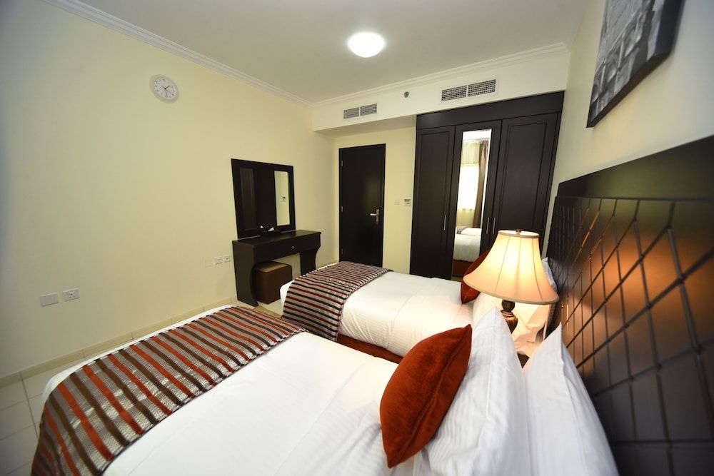 Alain Hotel Ajman Deluxe Double Room 18