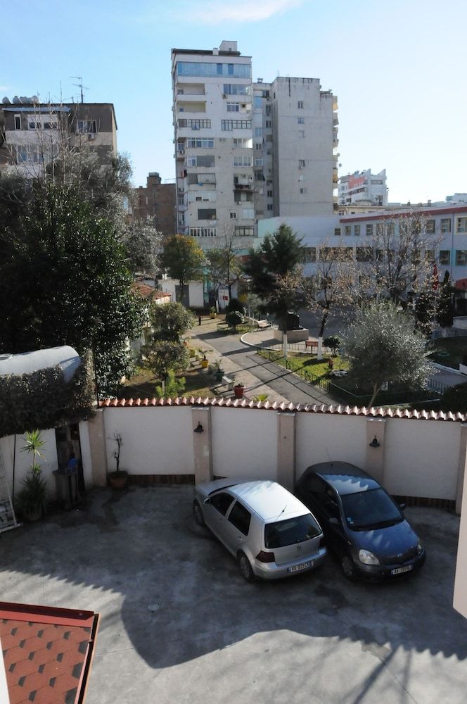 Hotel Boutique Restorant GLORIA Superior Suite, City View 9