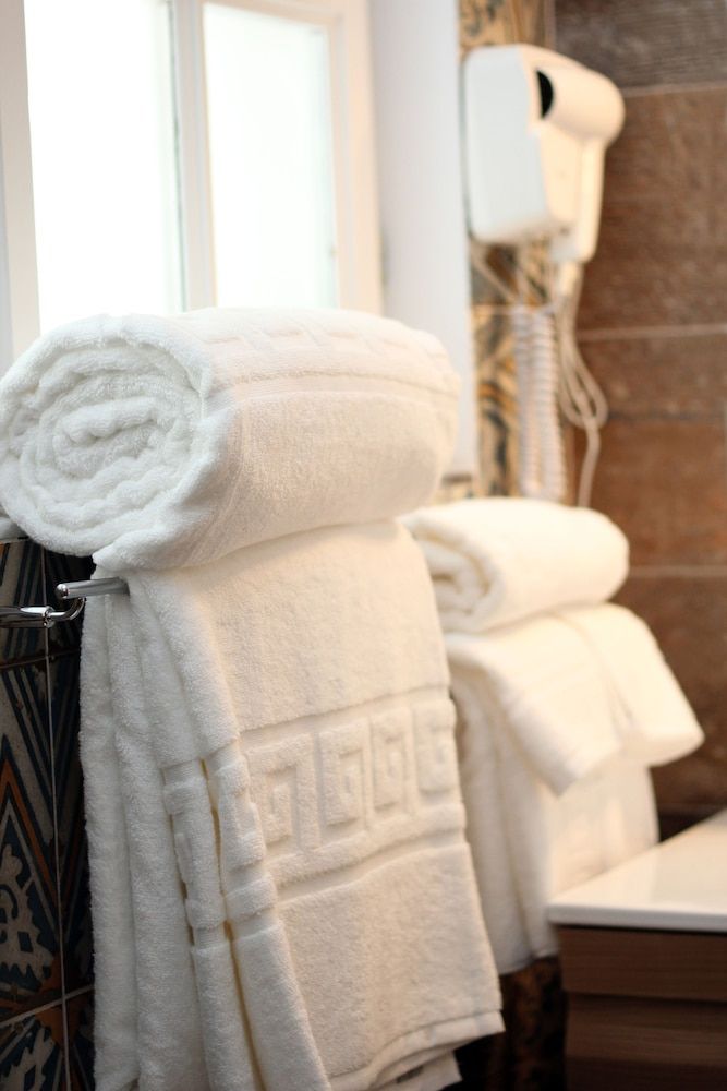 Hotel Boutique Restorant GLORIA Comfort Single Room, 1 Twin Bed, City View 4